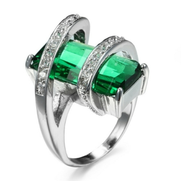 Ring - Picture 4 of 4